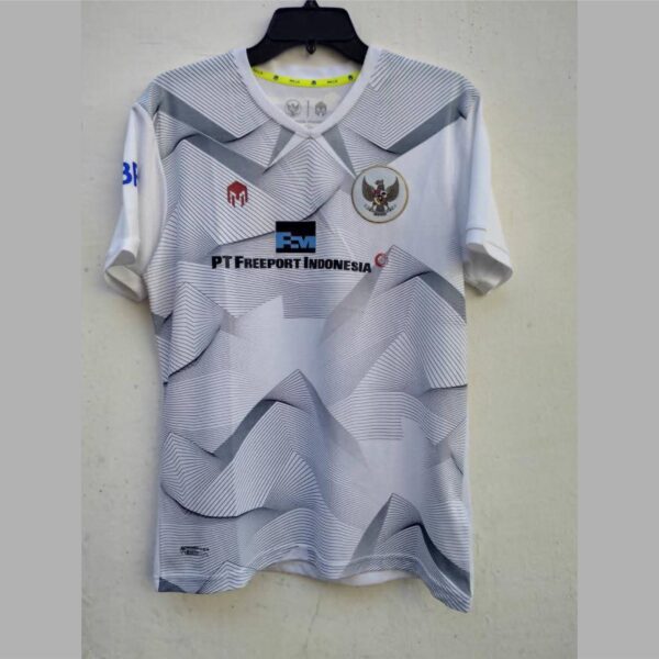 J4 Jersy Custom